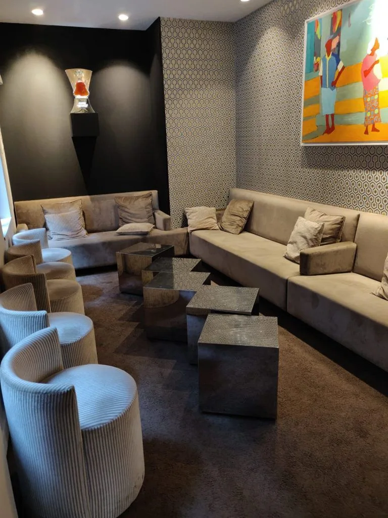 Private club smoking room - La Part des Anges in Lille