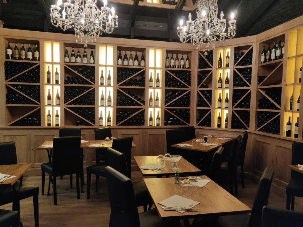 Inside La Part des Anges restaurant