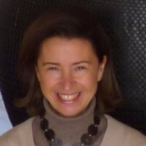 Angélique de Lencquesaing of iDealwine, fine wine investment expert — Wine Makers Show guest